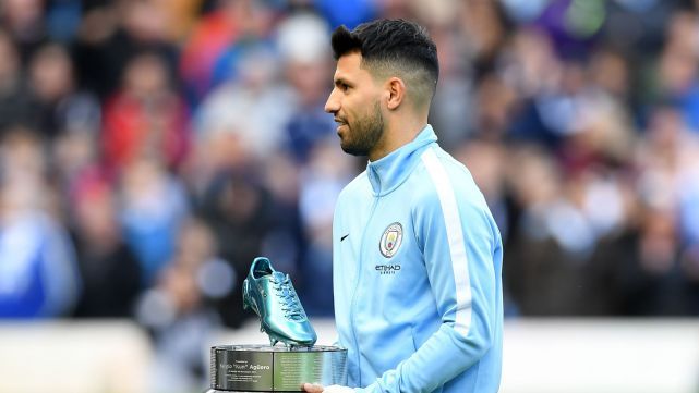 El Kun, goleador hist&oacute;rico del City, la sigue metiendo