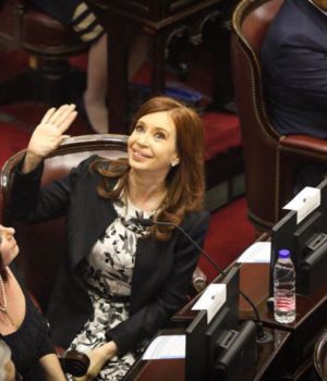 Juraron 23 senadores electos