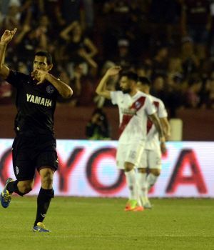Lan&uacute;s remont&oacute; un 0-2 ante River y jugar&aacute; la Final de la Libertadores