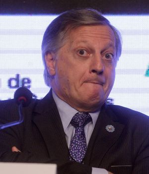 Paradise Papers: denuncia penal contra Aranguren