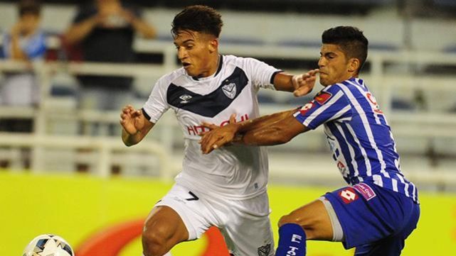V&eacute;lez necesita una victoria frente al Tomba para alejarse del descenso