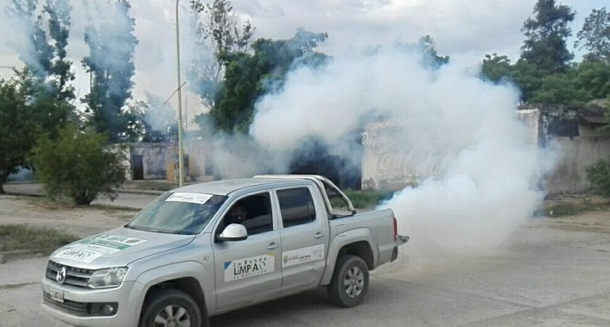 El municipio intensifica las fumigaciones en los barrios para evitar casos de dengue