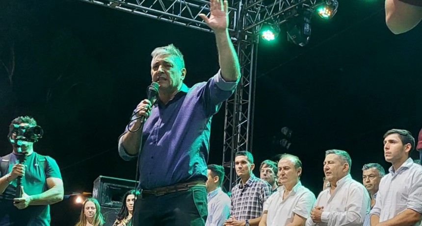 Nediani anunci&oacute; el pago del bono en un multitudinario festejo del Municipal bande&ntilde;o  