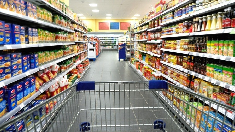 Realizan controles en diferentes cadenas de supermercados por sobreprecios de productos