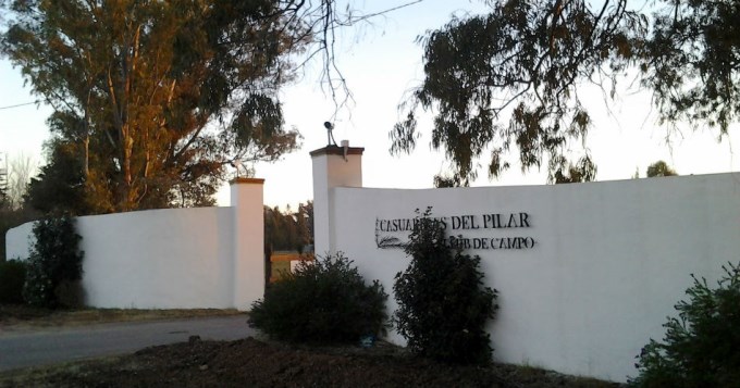 Asaltaron a familia en un country de Pilar