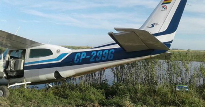 Hallan avioneta abandonada y creen que pertenece a narcos