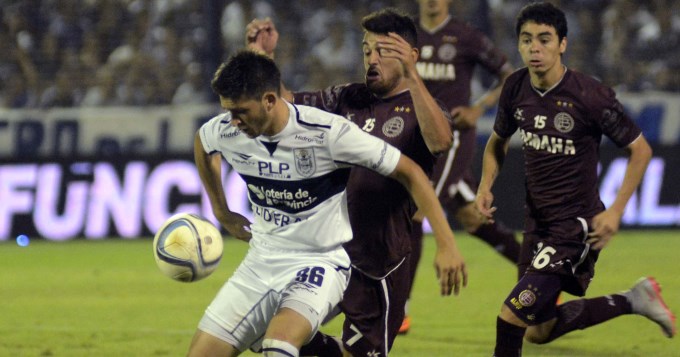 Lan&uacute;s y Gimnasia cierran la fecha sin mayores ambiciones que ganar