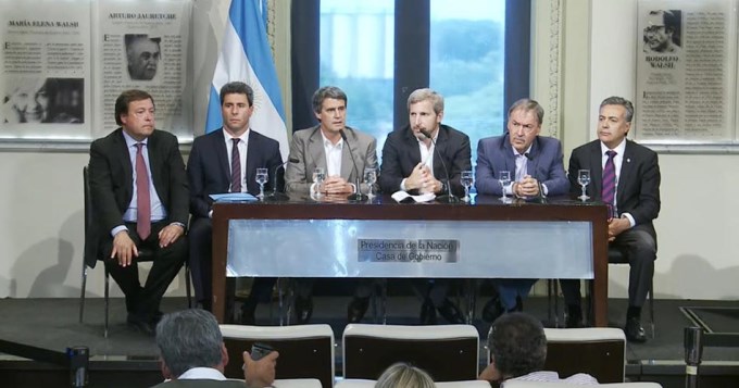 "Los gobernadores nos ayudaron a parar la pelota"