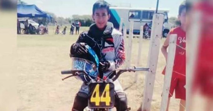 Muri&oacute; pibe santiague&ntilde;o que corr&iacute;a una picada con su moto