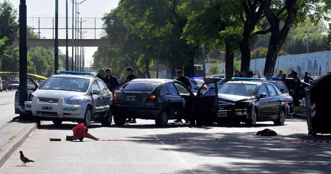 Persecuci&oacute;n, tiroteo y heridos en el Bajo Flores