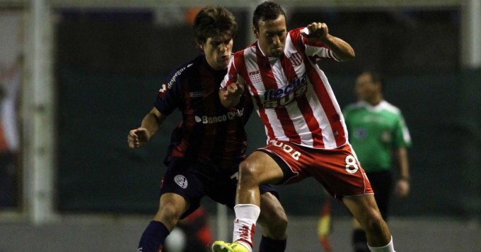 San Lorenzo quiere treparse a la cima frente a Uni&oacute;n