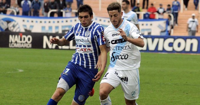 Temperley se enfrenta a Godoy Cruz para salir del fondo 