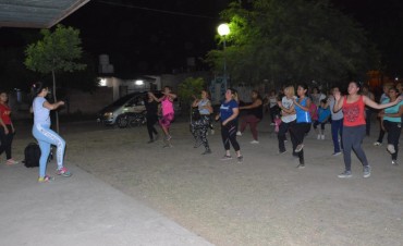 Comenzaron las clases gratuitas de ritmos en el barrio Central Argentino