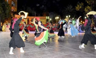 Volvieron las clases gratuitas de danzas folcl&oacute;ricas en las plazas
