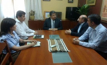 Mirolo y el rector de la Unse proponen traer la oferta universitaria a La Banda