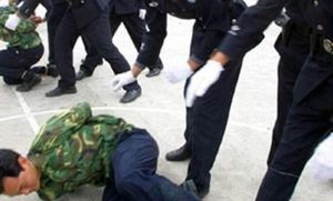 Ejecutaron a diez delincuentes en un estadio colmado de curiosos