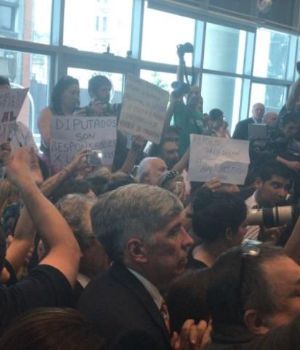 Insultos y trompadas en debate por la reforma previsional