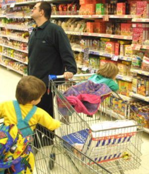 Una familia que no llega a $16.027 es pobre