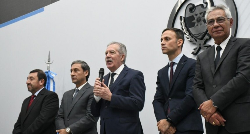 Elías Suárez puso en funciones a los 137 comisionados municipales electos el 26 de octubre